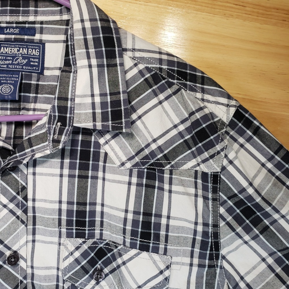 American Rag CIE Men's Plaid Long Sleeve Button-Up Shirt Size Large Cotton